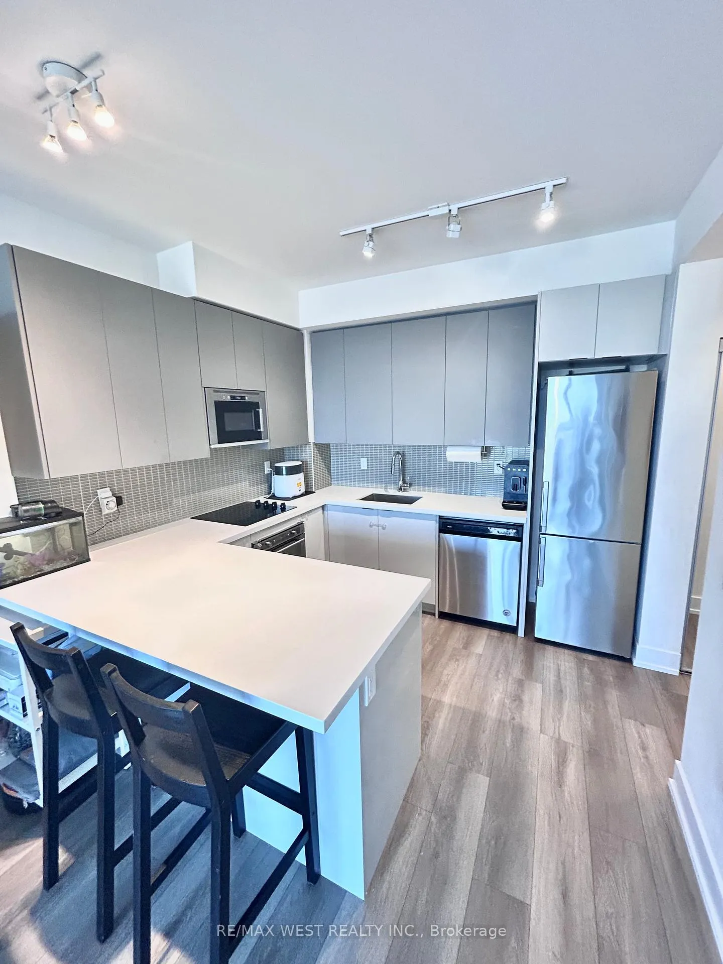 Photo 6 of Unit 1510, 2908 Highway 7, Vaughan, Concord — HOMEH