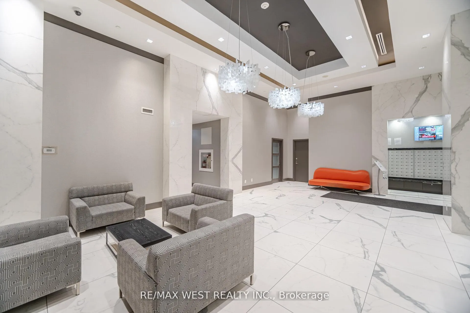 Photo 3 of Unit 1704, 3700 Highway 7, Vaughan, Vaughan Corporate Centre — HOMEH