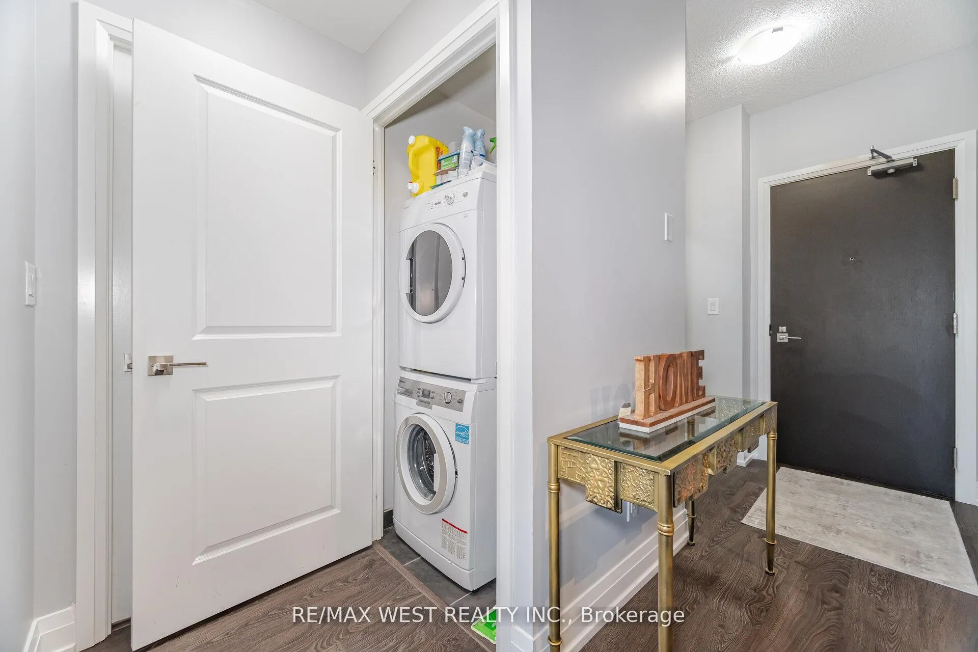 Photo 18 of Unit 1704, 3700 Highway 7, Vaughan, Vaughan Corporate Centre — HOMEH