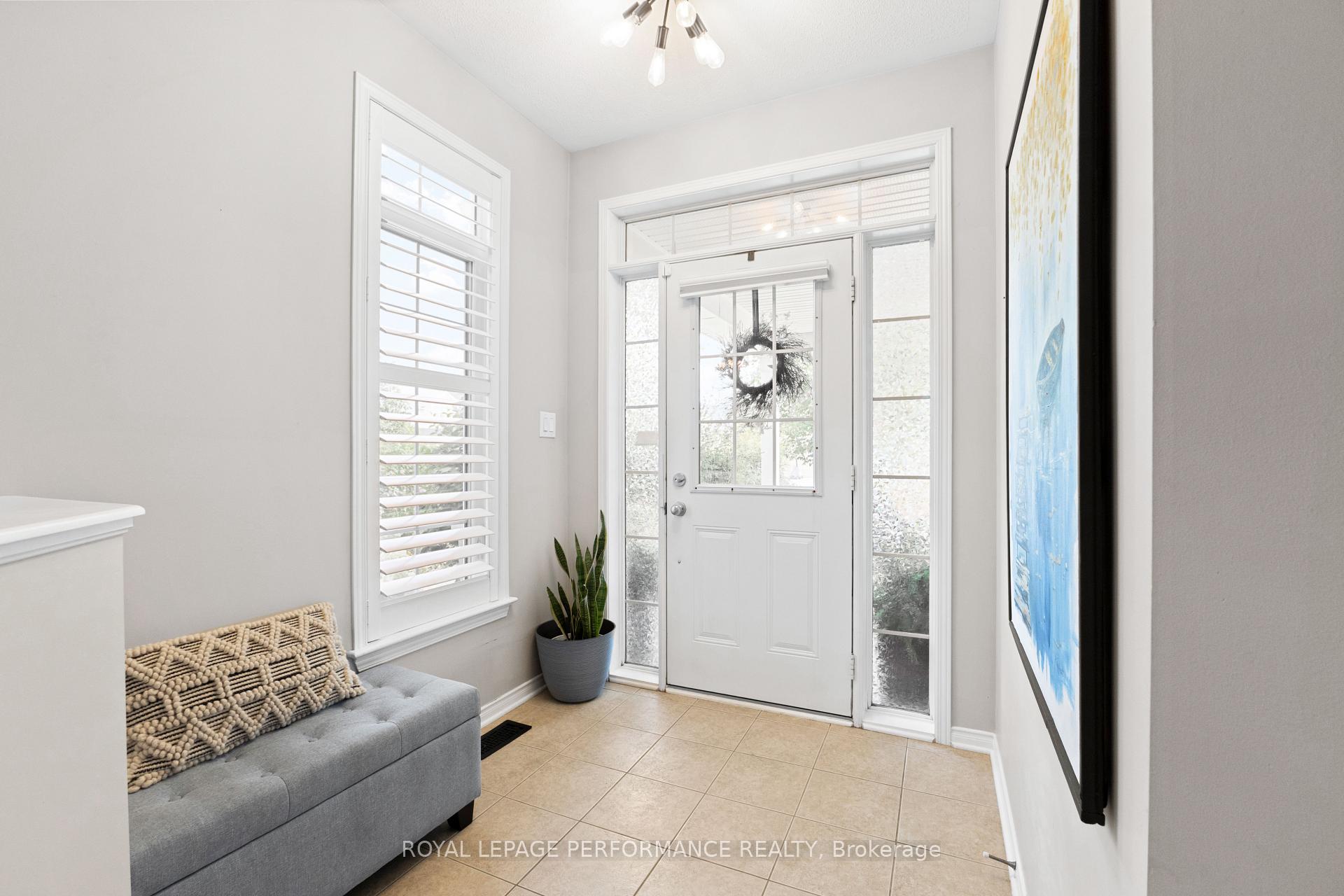Photo 2 of 323 Centerra Court, Ottawa, Barrhaven - Stonebridge — HOMEH