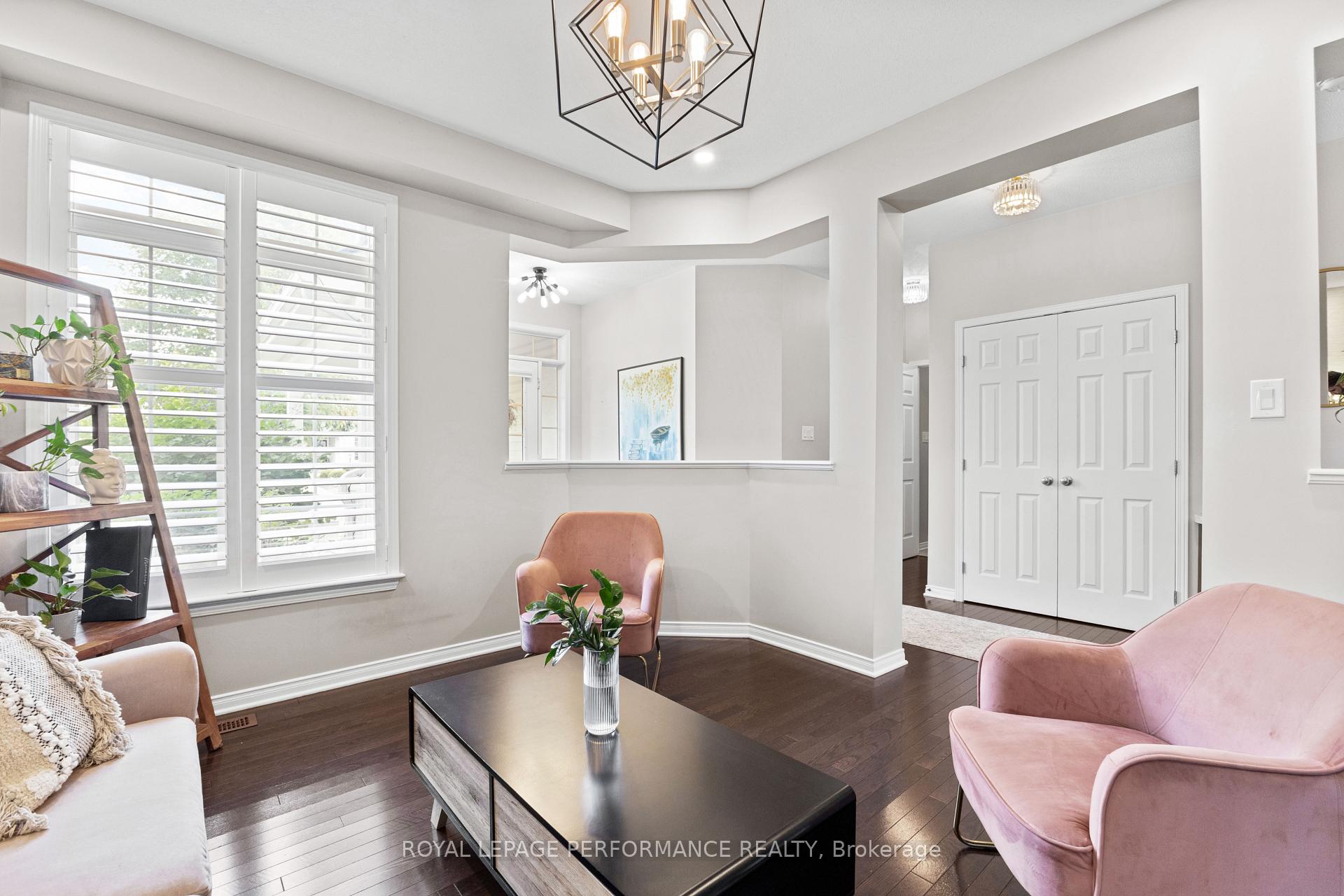Photo 4 of 323 Centerra Court, Ottawa, Barrhaven - Stonebridge — HOMEH