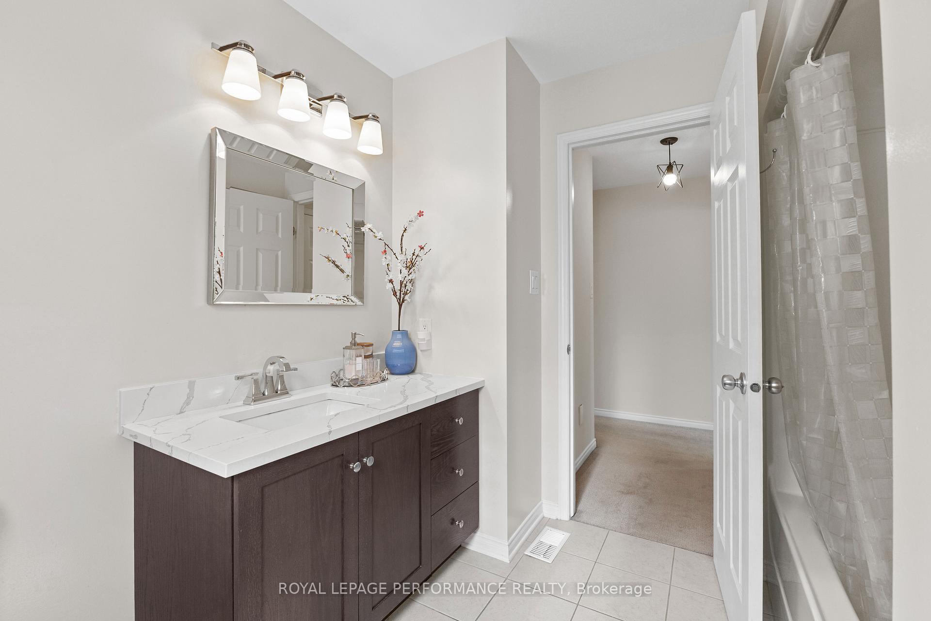 Photo 19 of 323 Centerra Court, Ottawa, Barrhaven - Stonebridge — HOMEH