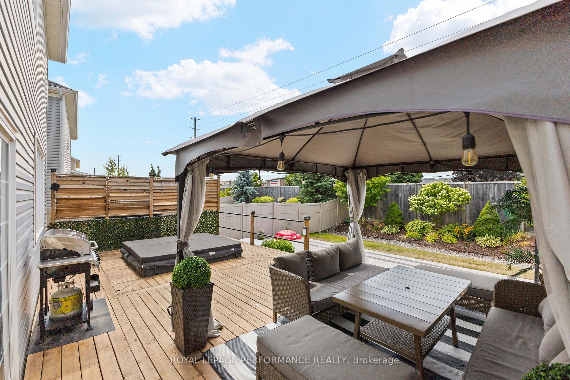 Photo 31 of 323 Centerra Court, Ottawa, Barrhaven - Stonebridge — HOMEH