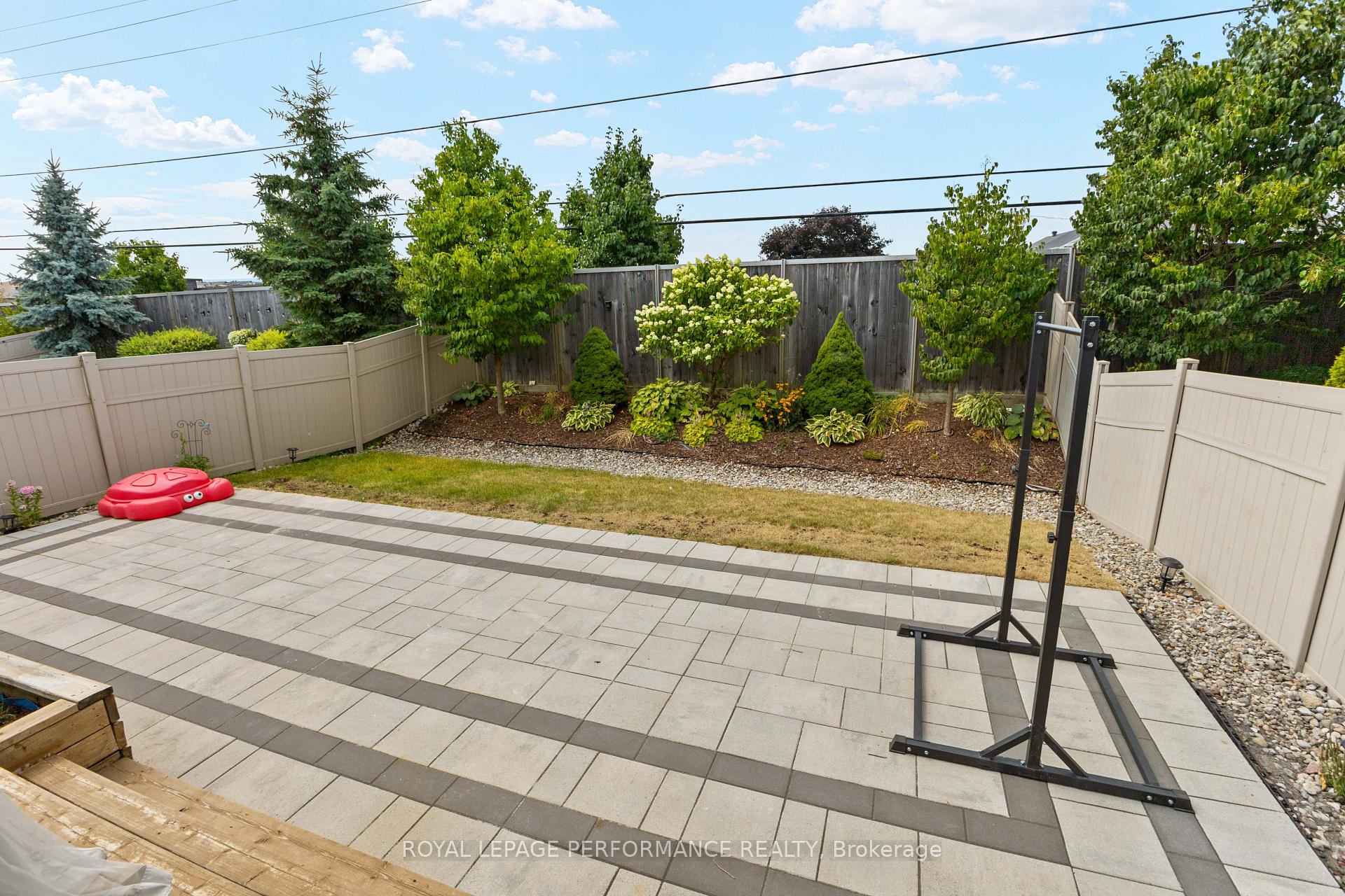 Photo 33 of 323 Centerra Court, Ottawa, Barrhaven - Stonebridge — HOMEH