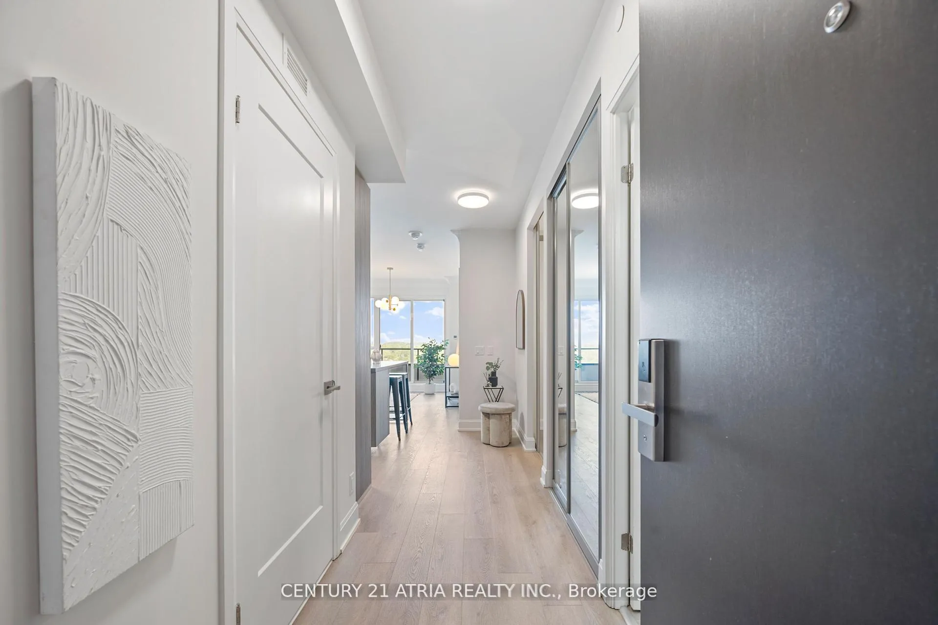Photo 16 of Unit 1209, 38 Water Walk Drive, Markham, Unionville — HOMEH
