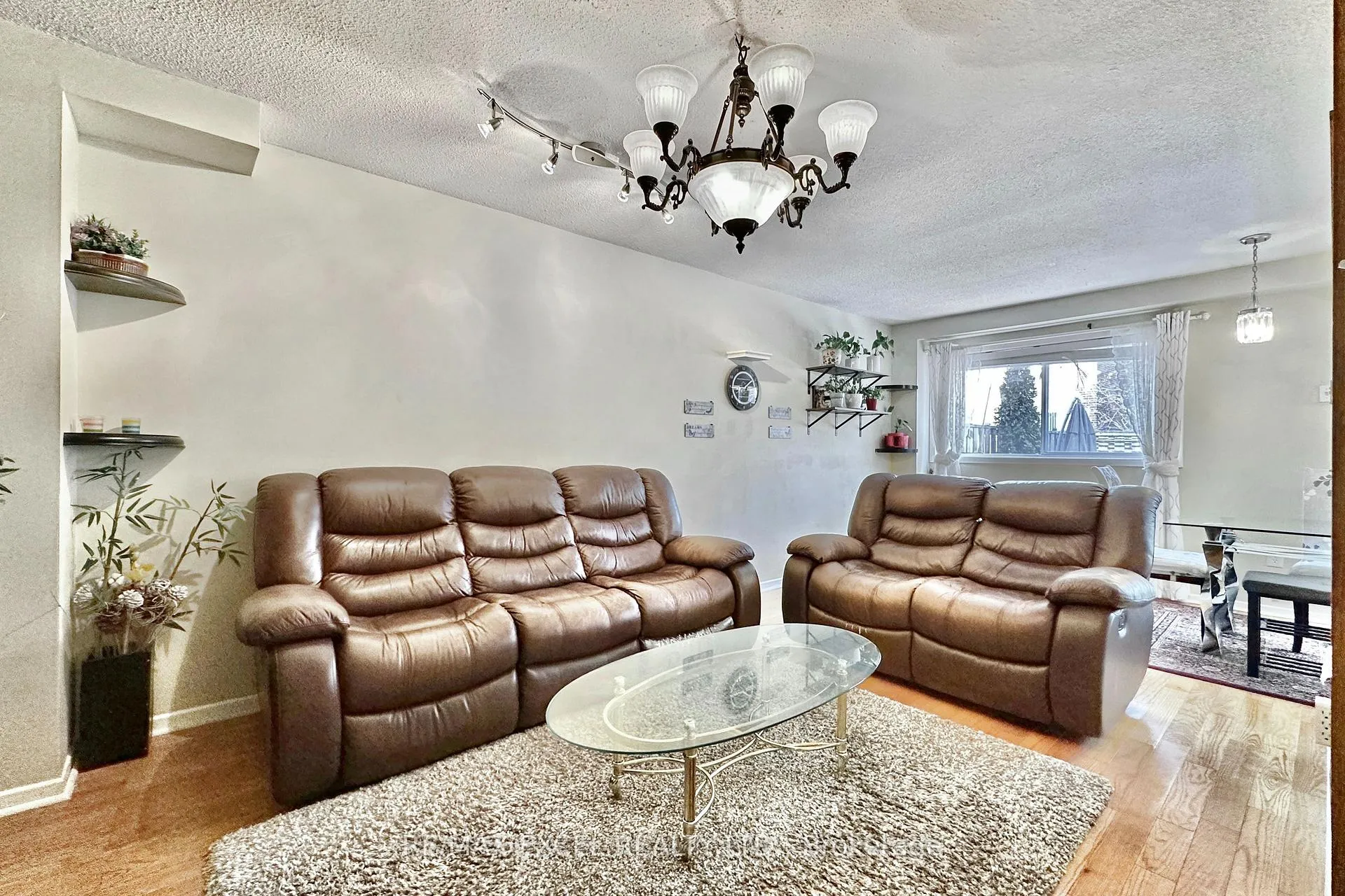 Photo 15 of 40 New Port Way, Markham, Thornhill — HOMEH