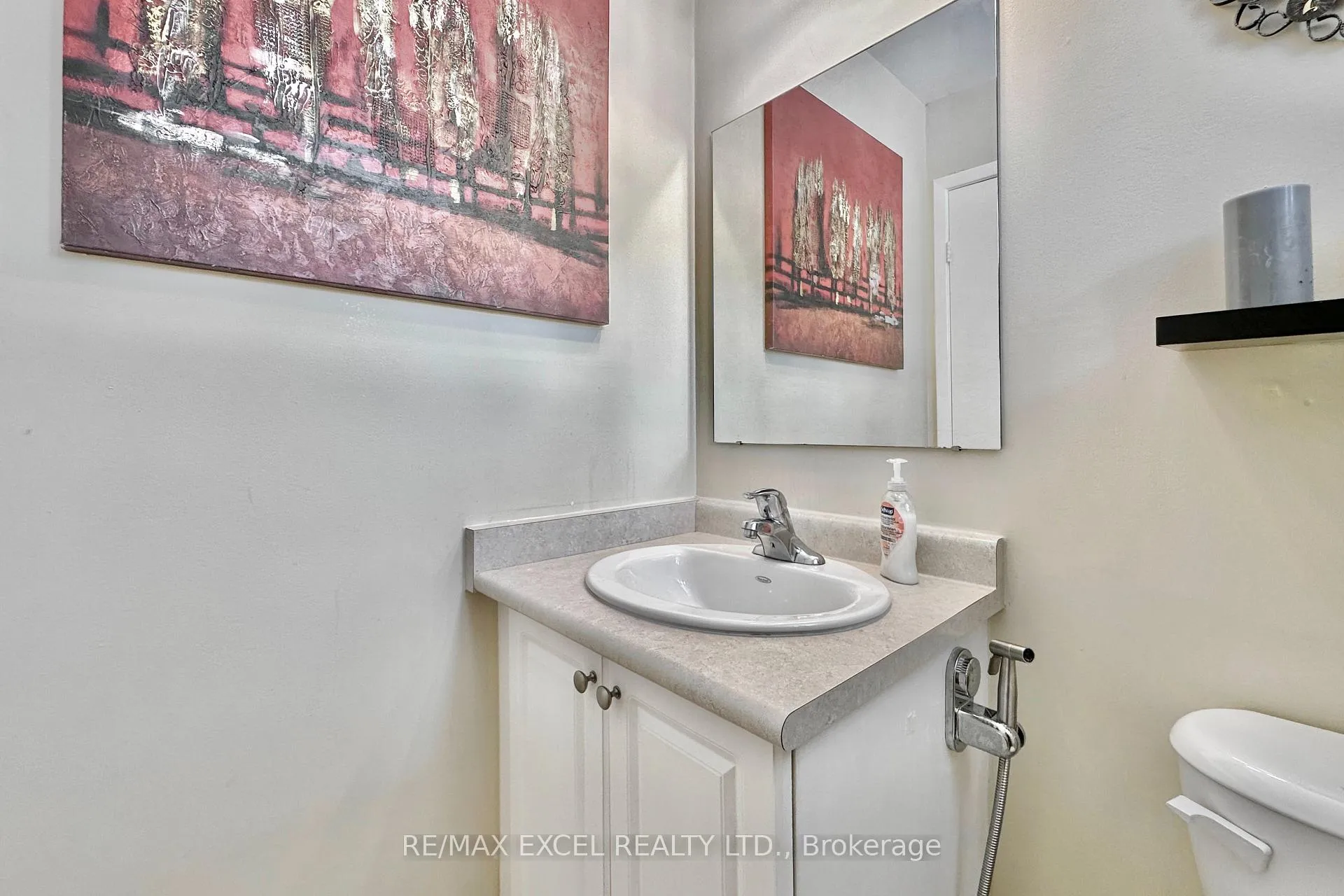 Photo 21 of 40 New Port Way, Markham, Thornhill — HOMEH