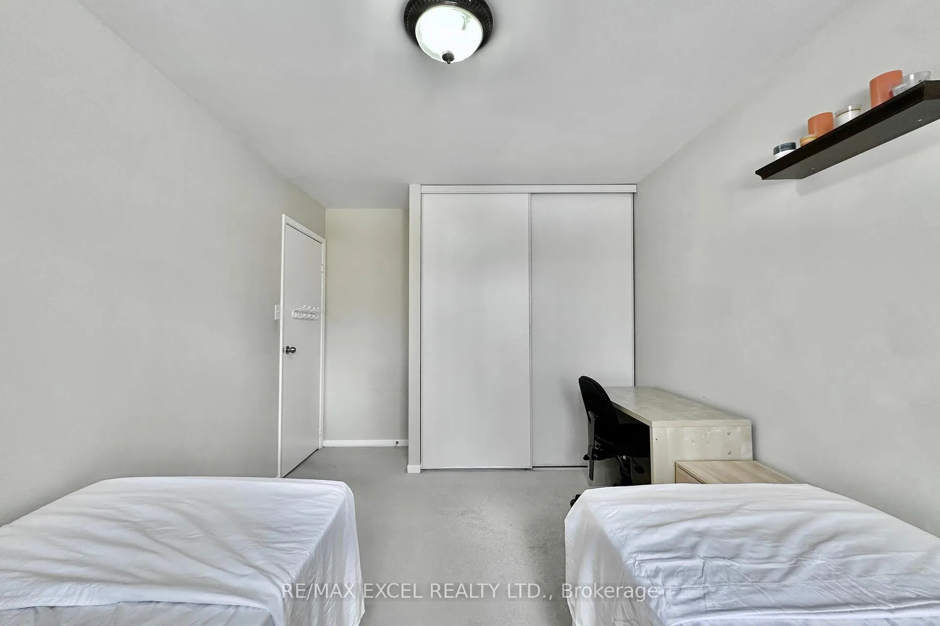 Photo 28 of 40 New Port Way, Markham, Thornhill — HOMEH