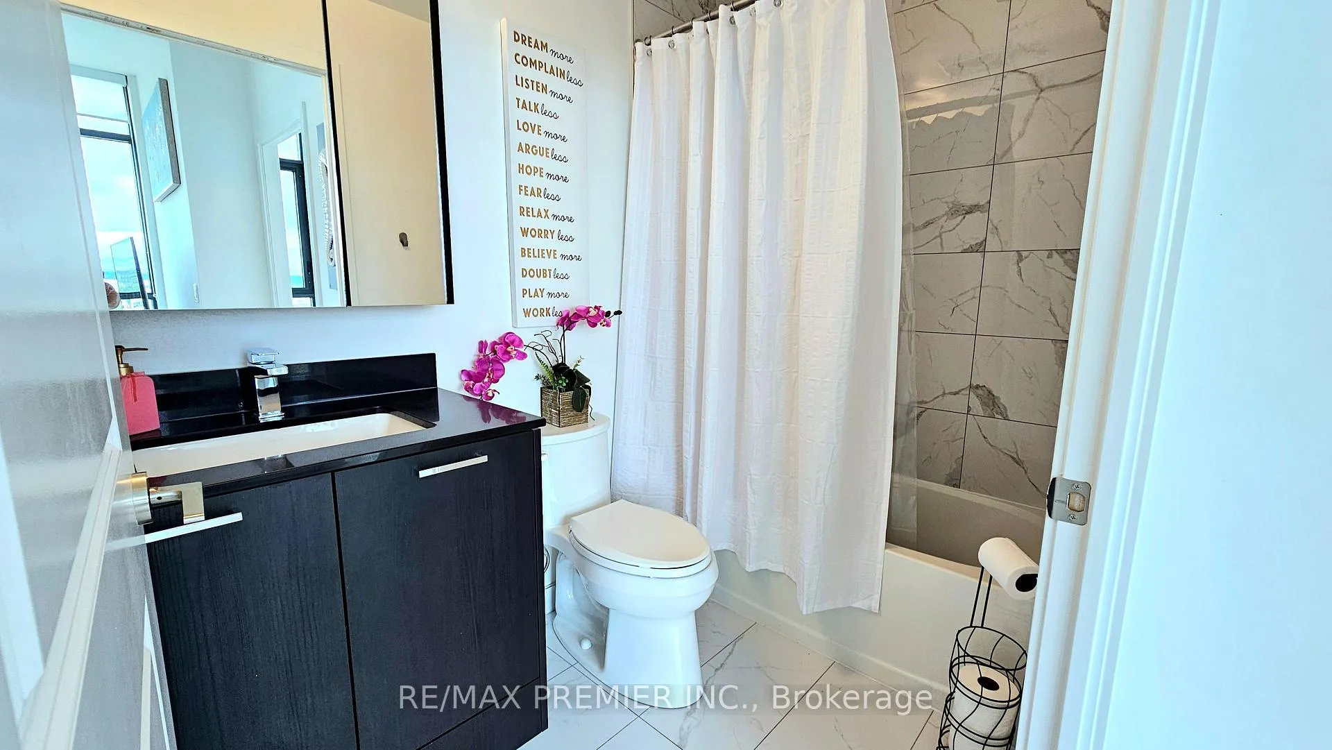 Photo 33 of Unit PH 3, 120 Eagle Rock Way, Vaughan, Rural Vaughan — HOMEH