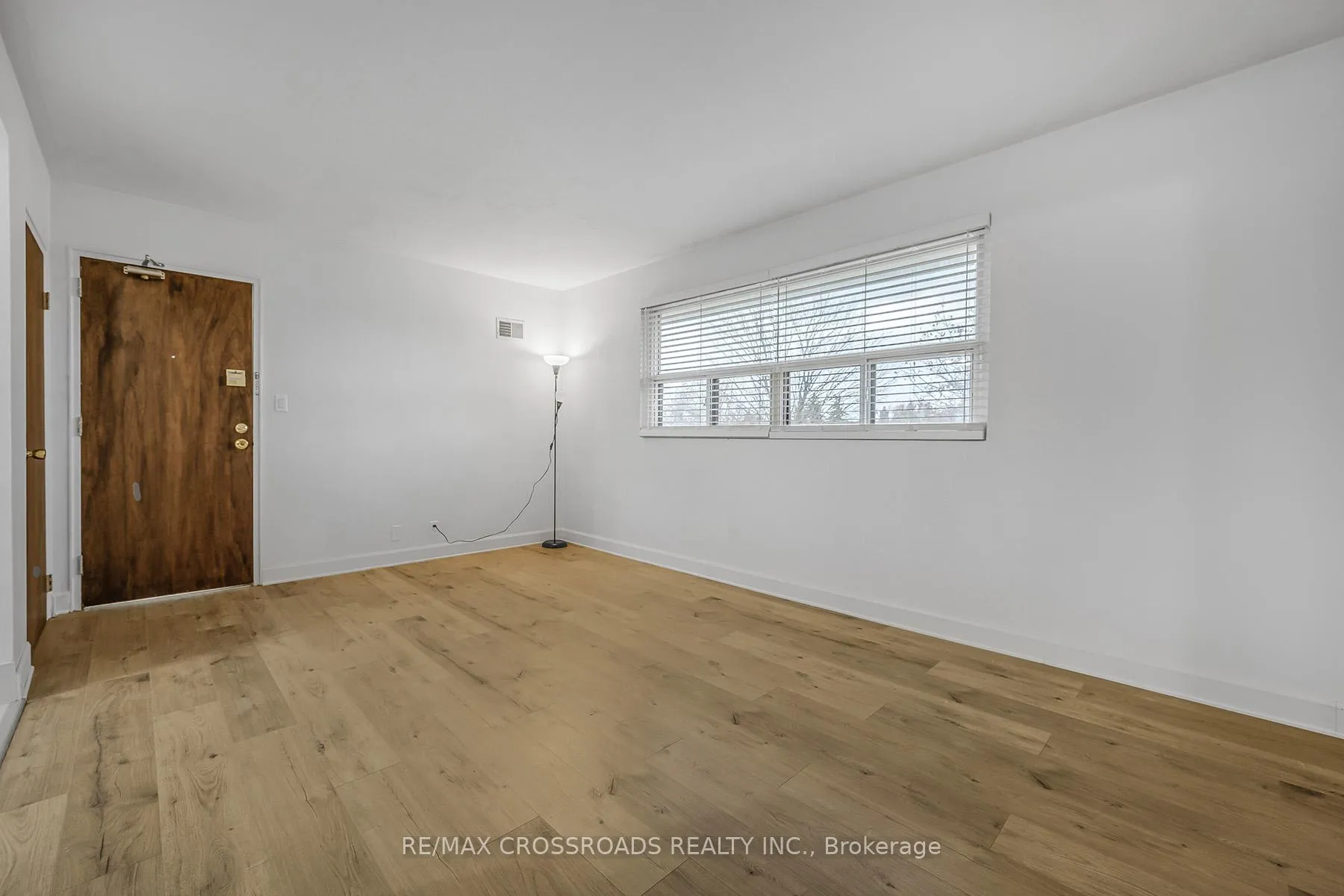 Photo 5 of Unit Unit 2, 349 Frontenac Avenue, Oshawa, Vanier — HOMEH