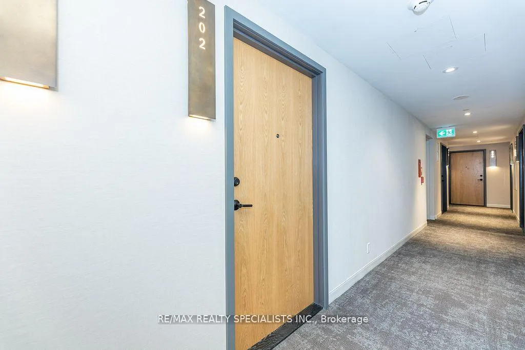 Photo 8 of Unit C202, 8 Beverley Glen Boulevard, Vaughan, Beverley Glen — HOMEH