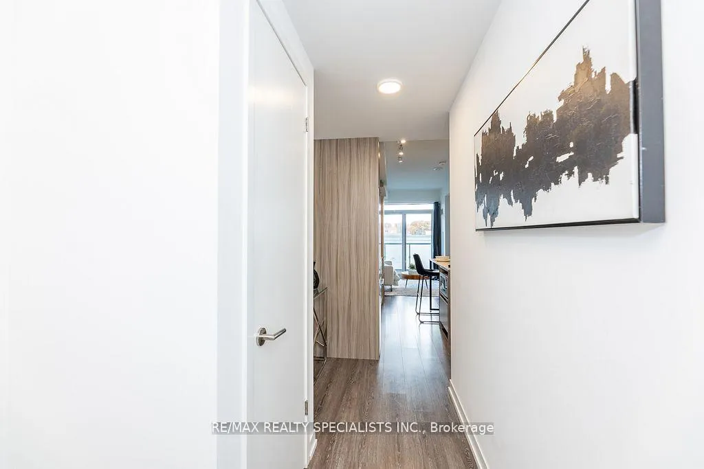 Photo 10 of Unit C202, 8 Beverley Glen Boulevard, Vaughan, Beverley Glen — HOMEH