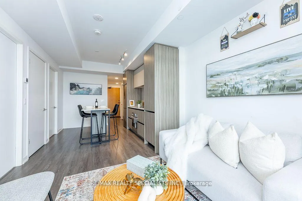 Photo 30 of Unit C202, 8 Beverley Glen Boulevard, Vaughan, Beverley Glen — HOMEH