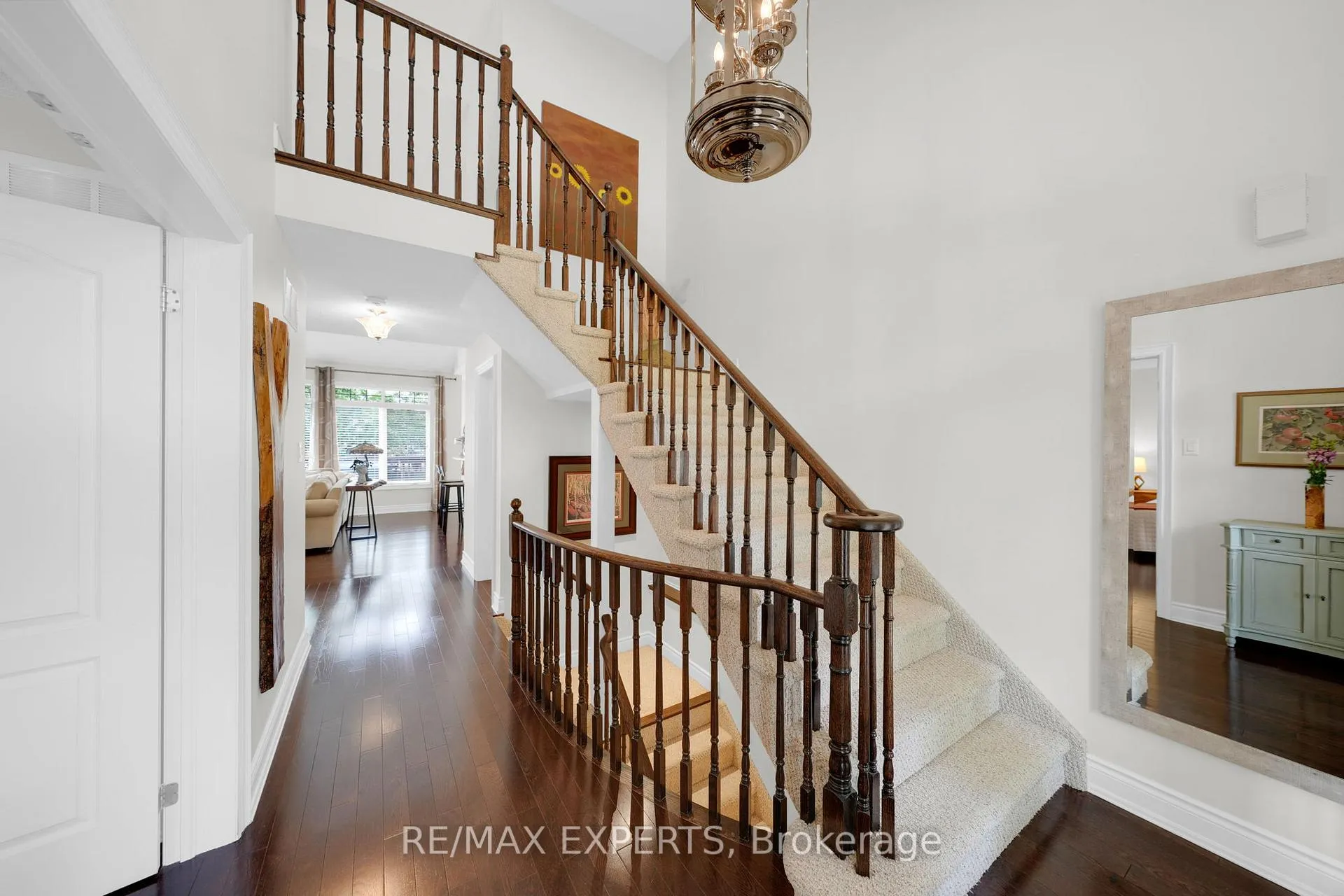 Photo 5 of 83 Tuscany Grande, New Tecumseth, Alliston — HOMEH
