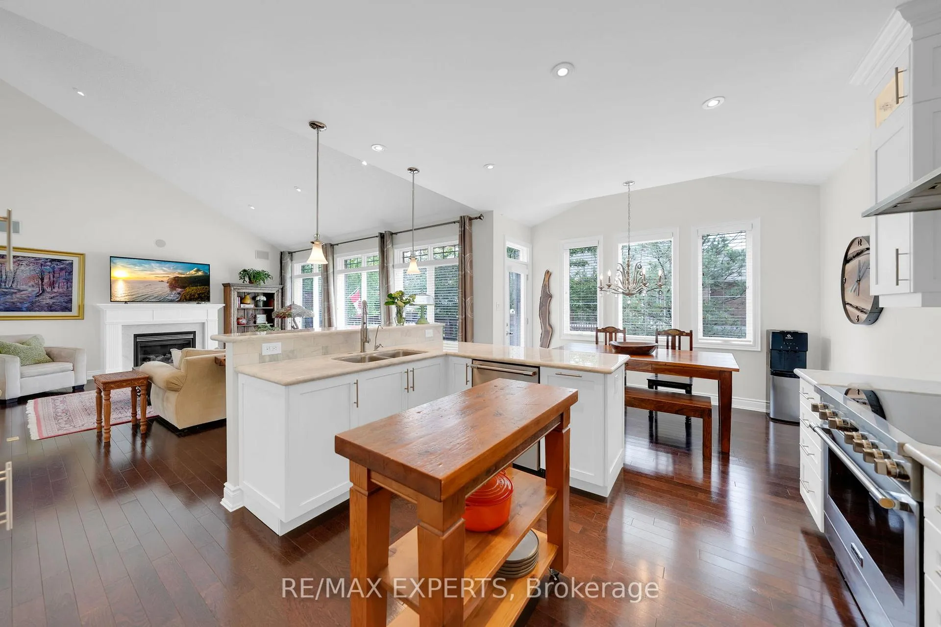 Photo 15 of 83 Tuscany Grande, New Tecumseth, Alliston — HOMEH