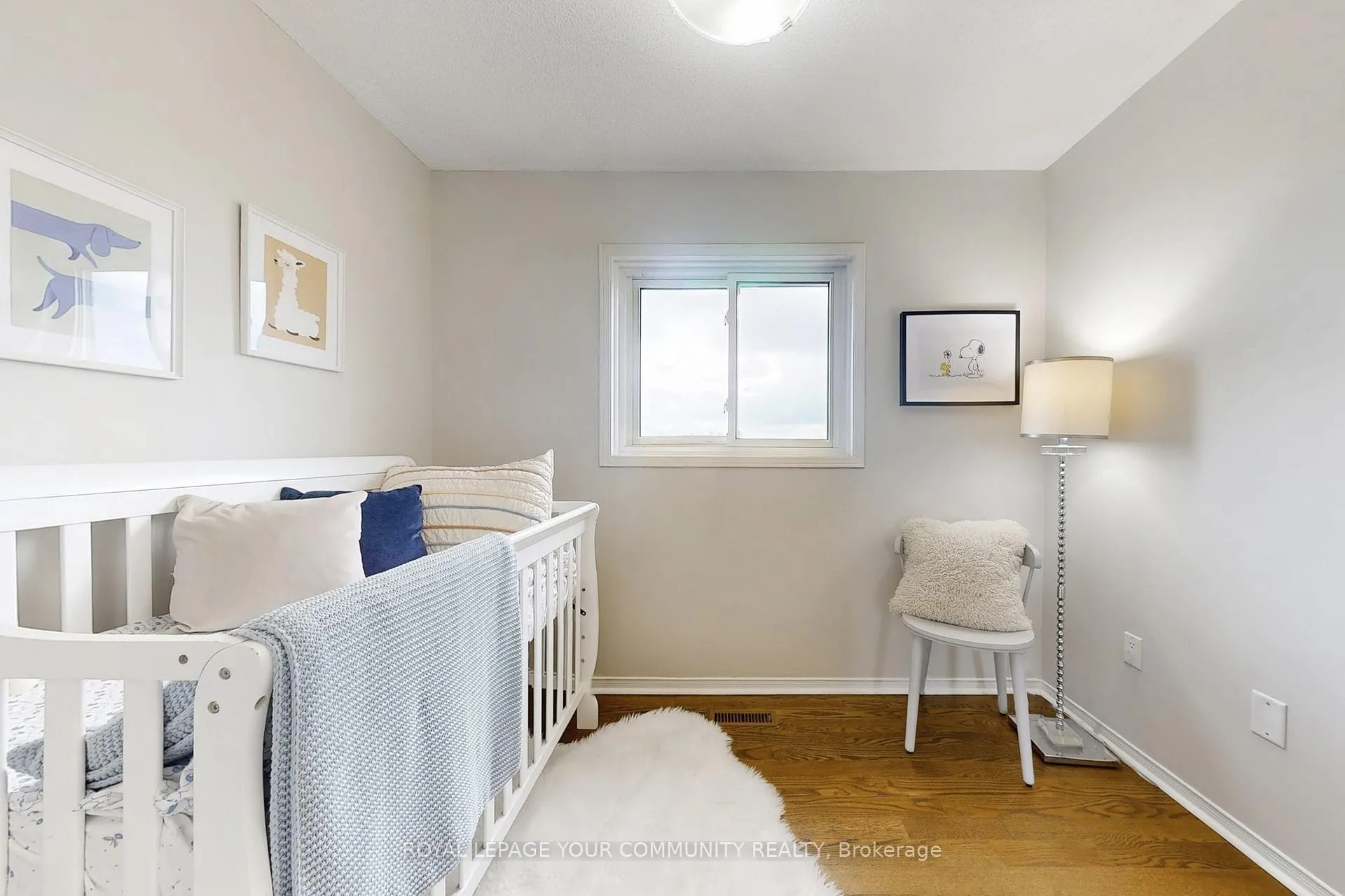 Photo 25 of 43 Larissa Court, Vaughan, Maple — HOMEH