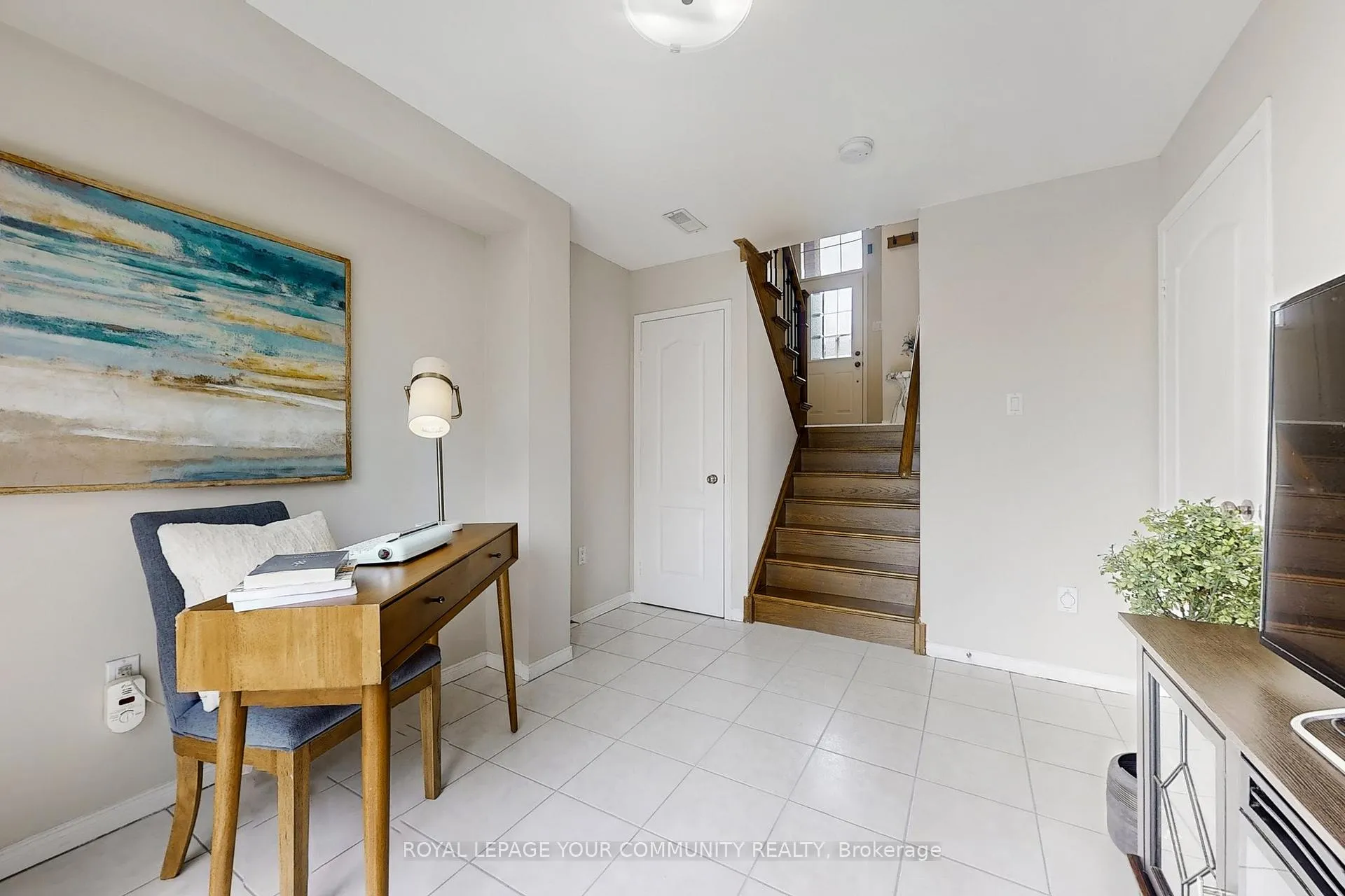 Photo 31 of 43 Larissa Court, Vaughan, Maple — HOMEH