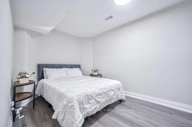 Photo 18 of 5 Old Wellington Street N, Markham, Bullock — HOMEH