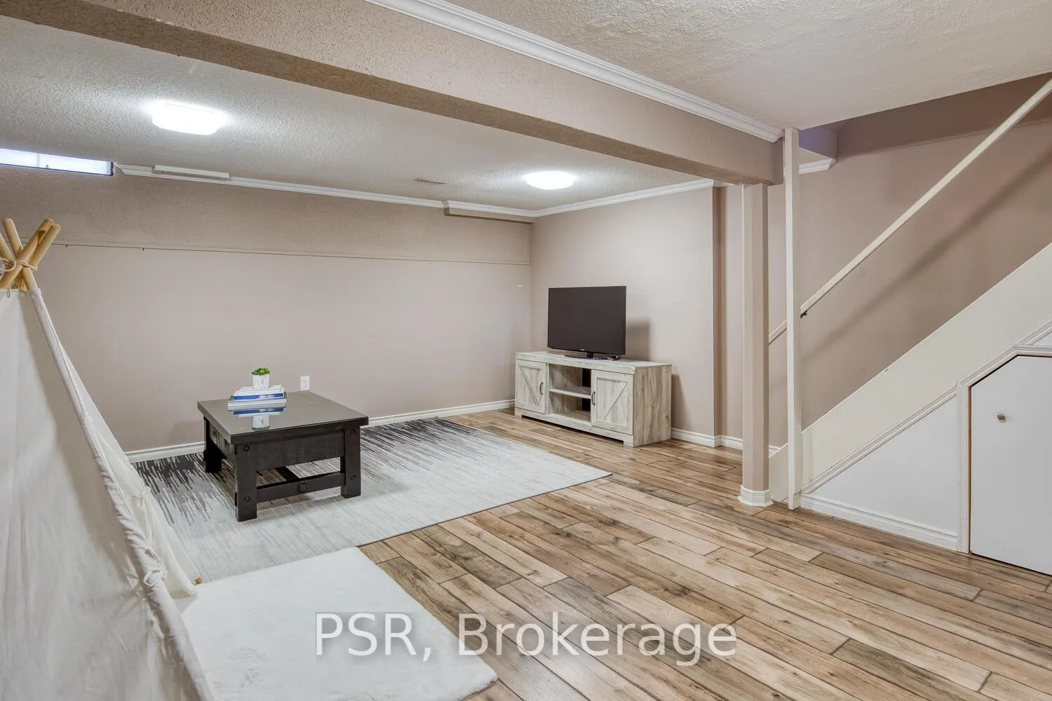 Photo 21 of Unit 20, 11 Grand River Boulevard, Kitchener — HOMEH