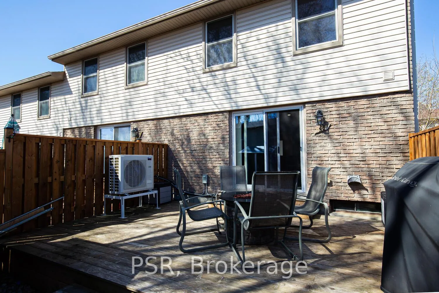 Photo 24 of Unit 20, 11 Grand River Boulevard, Kitchener — HOMEH