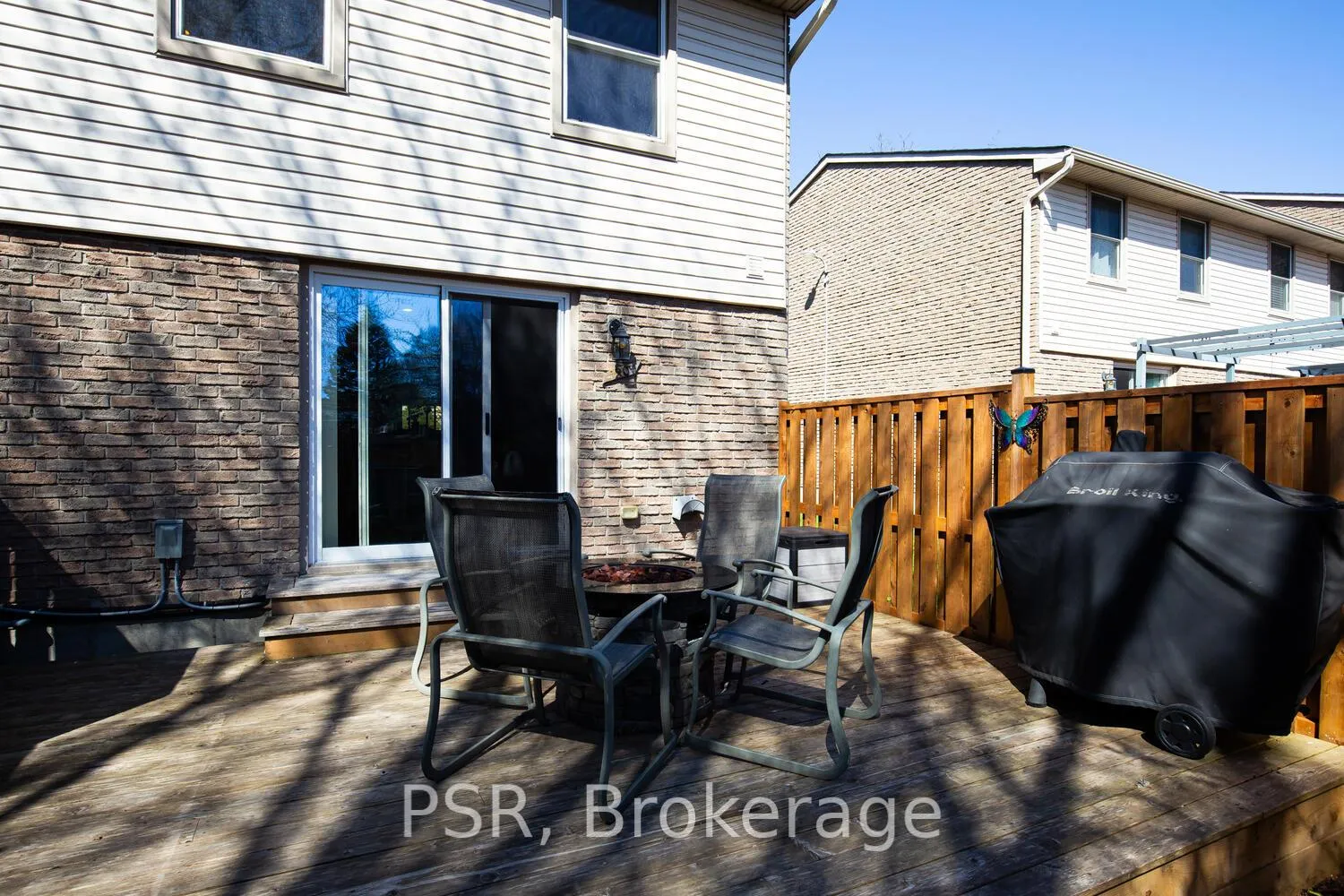 Photo 26 of Unit 20, 11 Grand River Boulevard, Kitchener — HOMEH