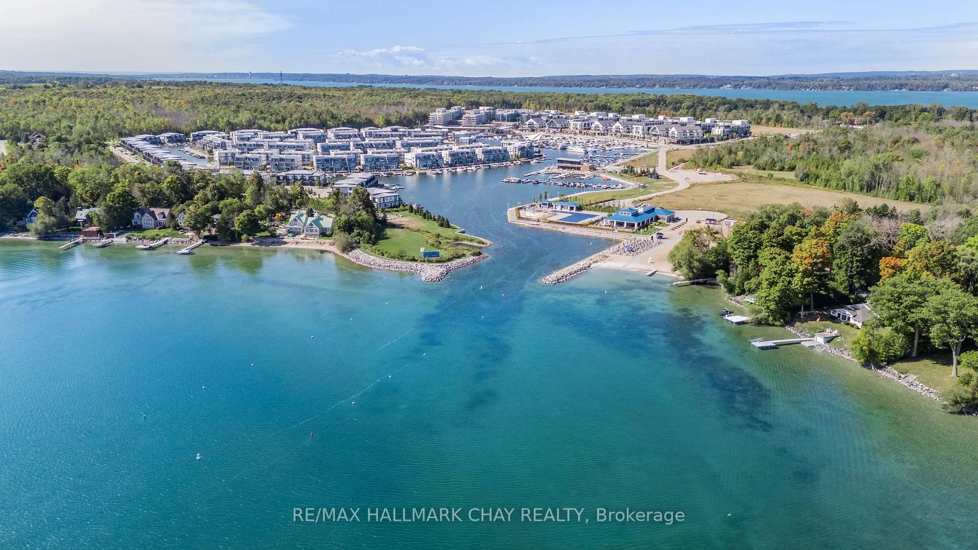 Photo 2 of Unit 207D, 333 Sea Ray Avenue, Innisfil, Rural Innisfil — HOMEH