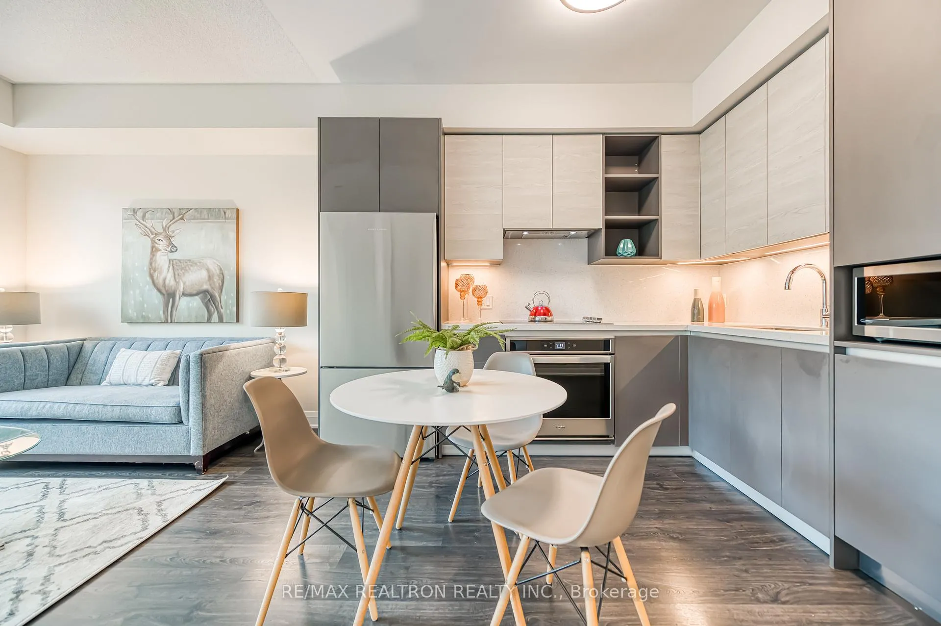 Photo 2 of Unit 215, 398 Highway 7 E, Richmond Hill, Doncrest — HOMEH