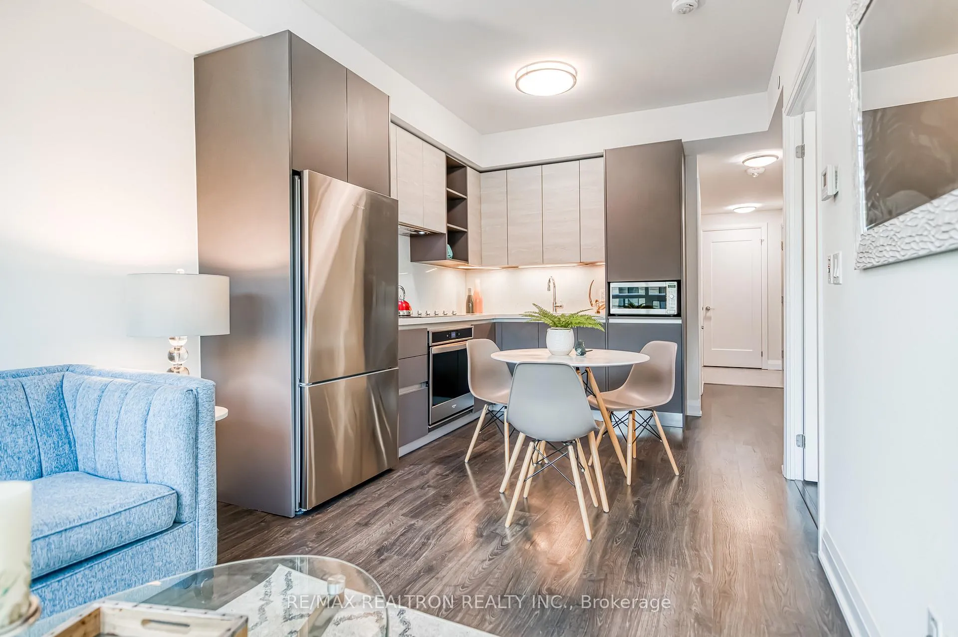 Photo 11 of Unit 215, 398 Highway 7 E, Richmond Hill, Doncrest — HOMEH