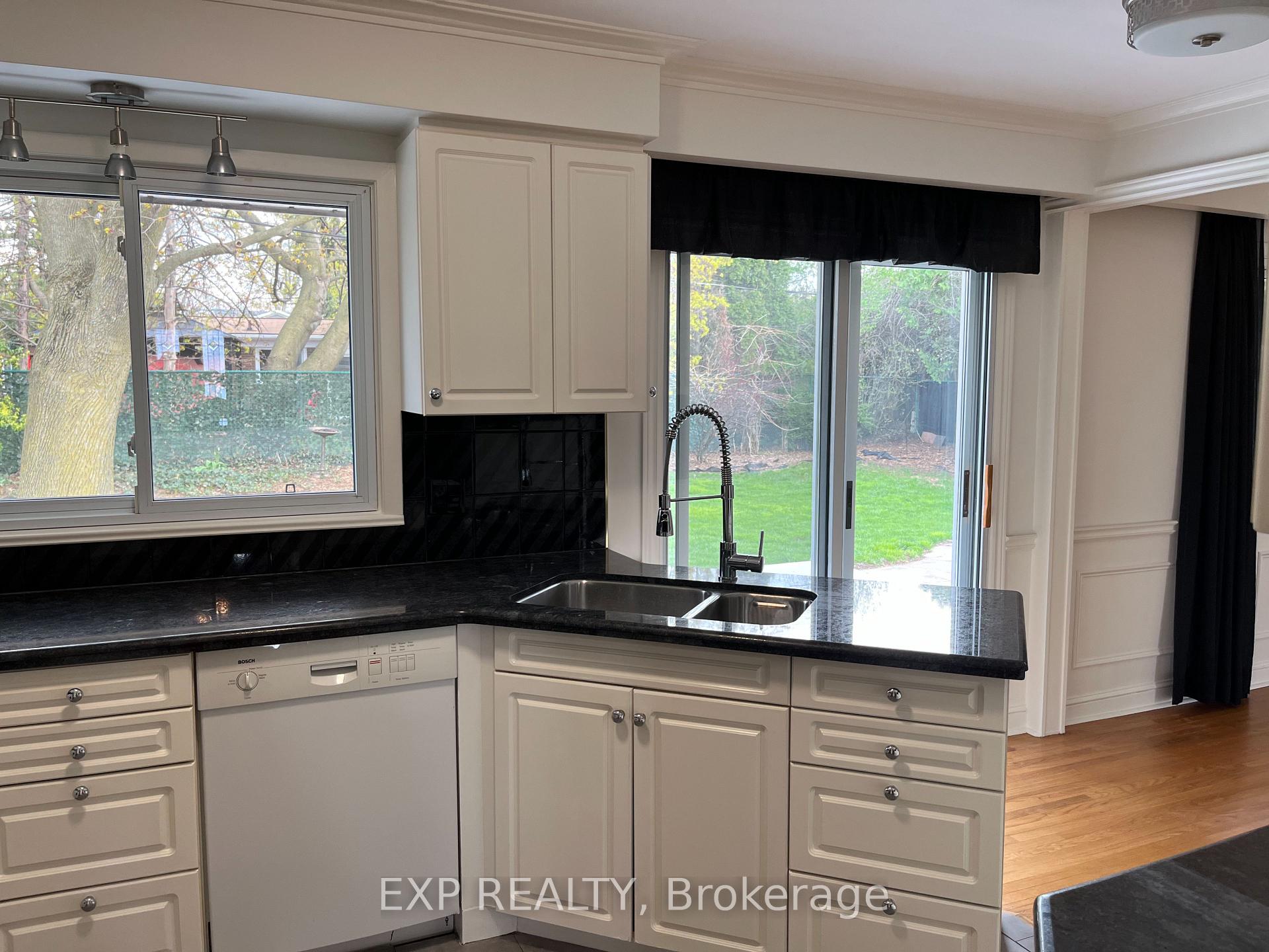 Photo 7 of 5106 Meadowhill Road, Burlington, Appleby — HOMEH