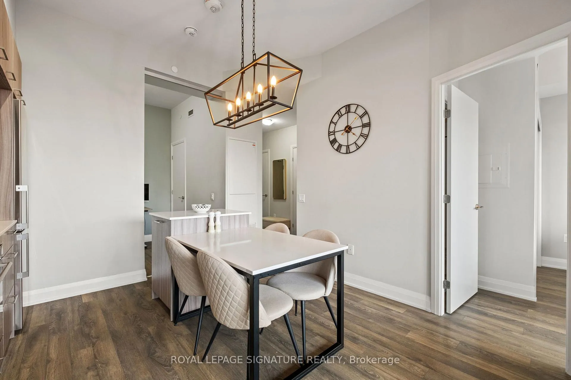 Photo 8 of Unit 316, 4800 Highway 7, Vaughan, East Woodbridge — HOMEH