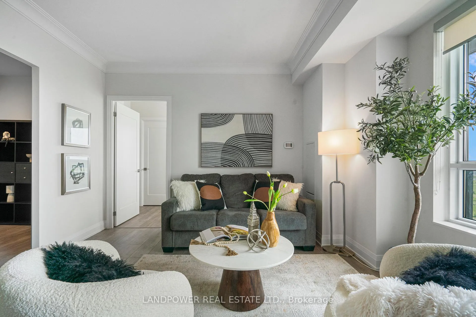 Photo 7 of Unit 2803, 18 Water Walk Drive, Markham, Unionville — HOMEH