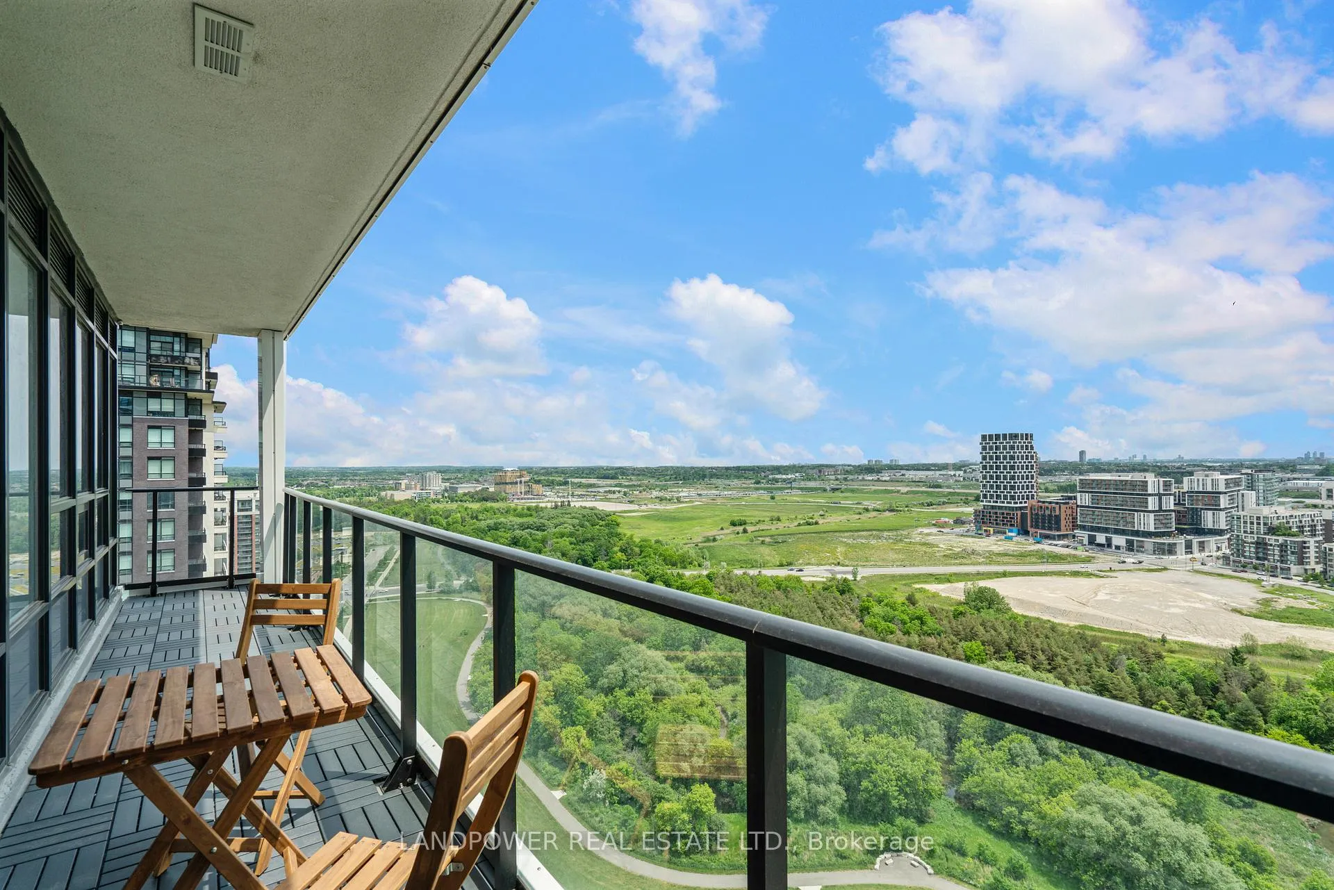 Photo 19 of Unit 2803, 18 Water Walk Drive, Markham, Unionville — HOMEH