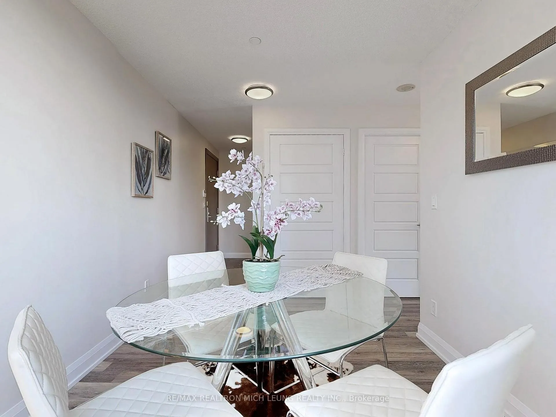 Photo 12 of Unit 728, 25 Water Walk Drive, Markham, Unionville — HOMEH