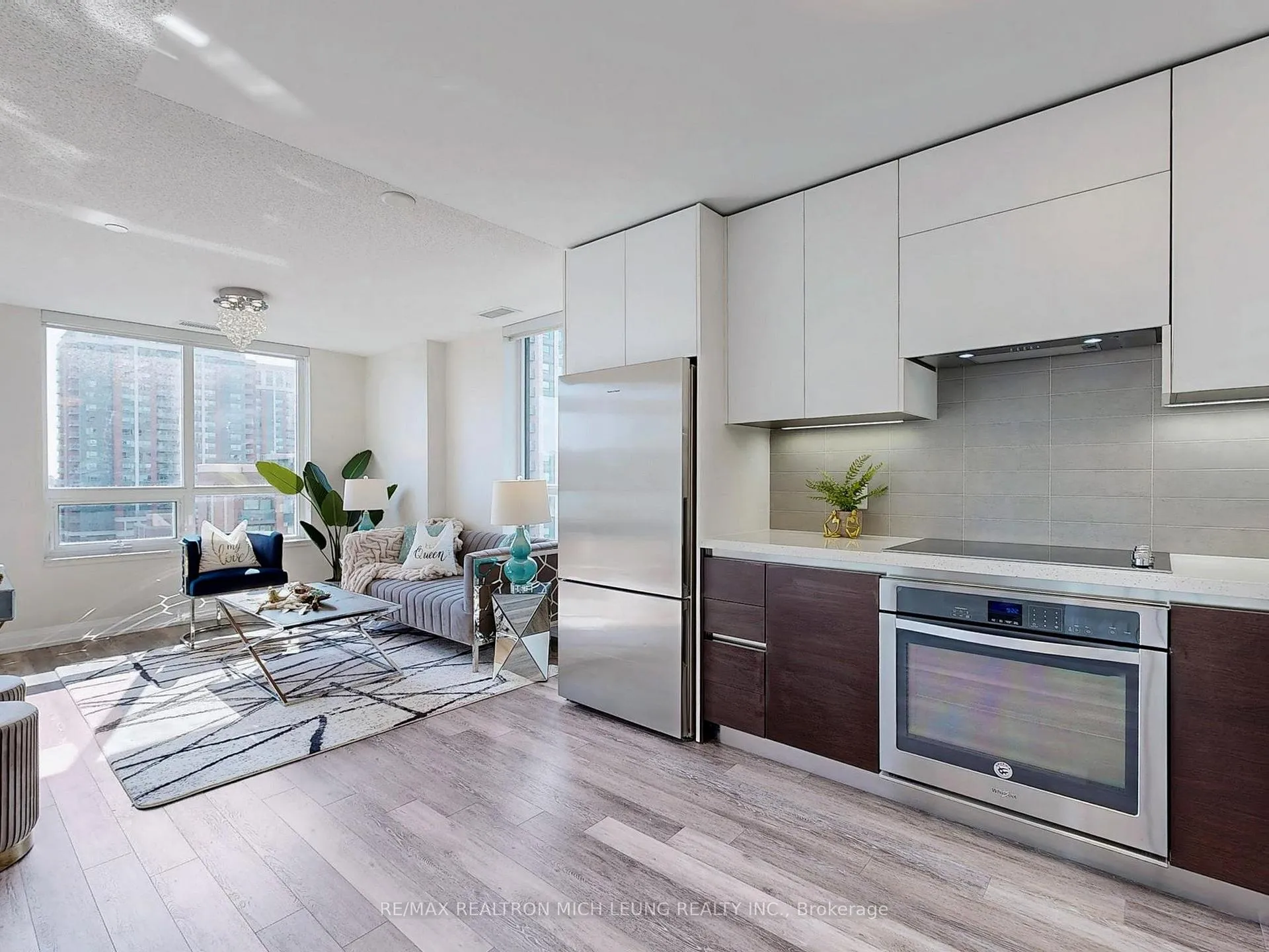 Photo 14 of Unit 728, 25 Water Walk Drive, Markham, Unionville — HOMEH