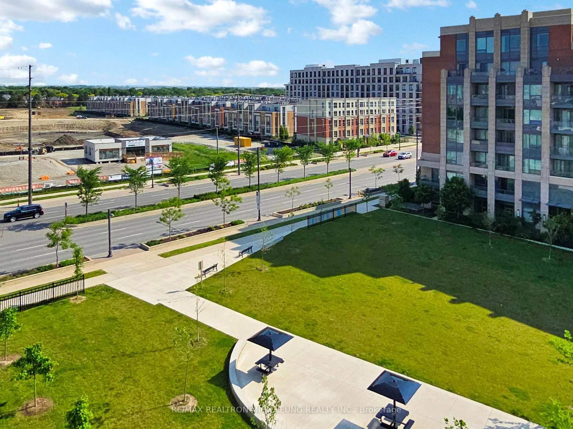 Photo 34 of Unit 728, 25 Water Walk Drive, Markham, Unionville — HOMEH