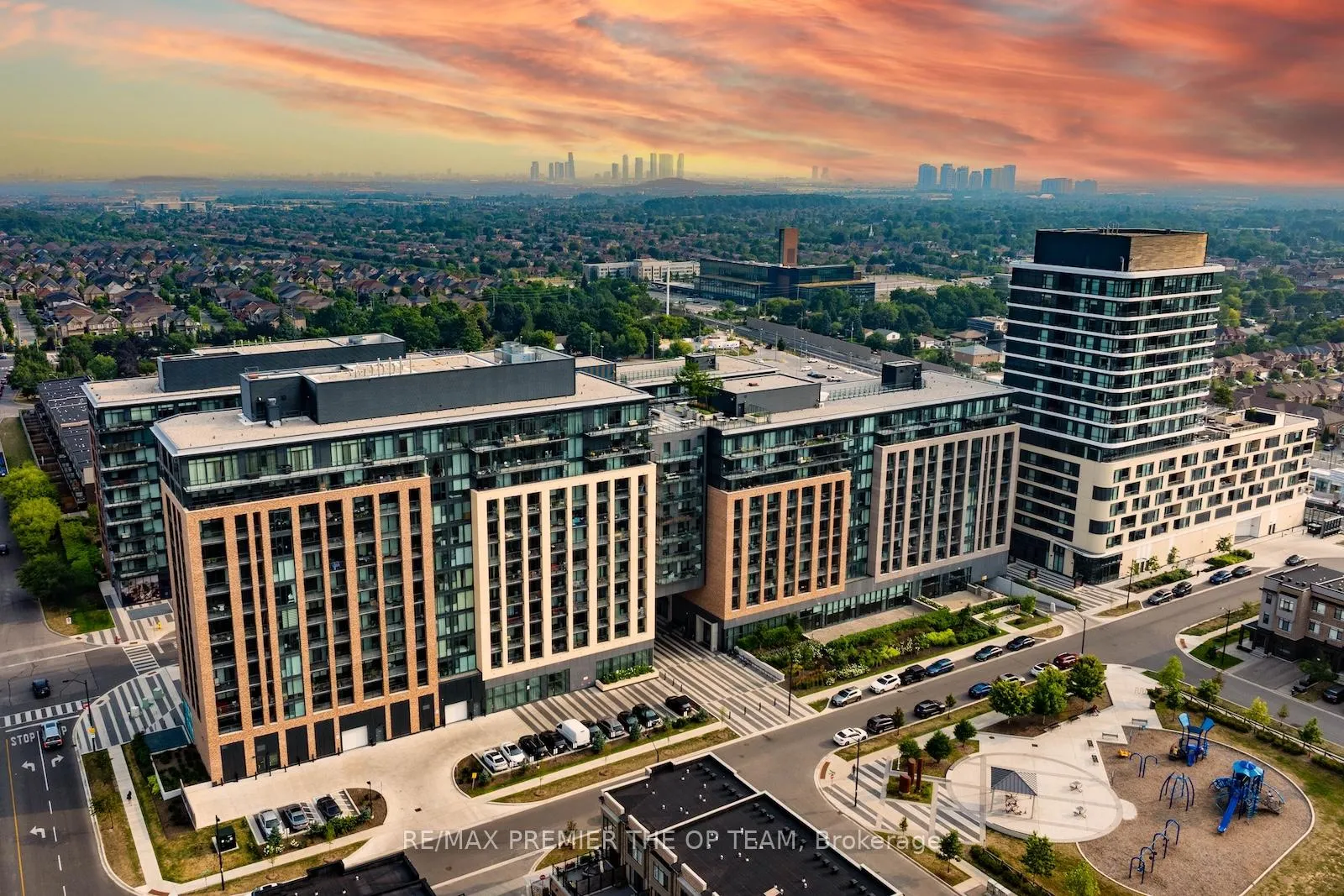Photo 34 of Unit 707, 100 Eagle Rock Way, Vaughan, Maple — HOMEH