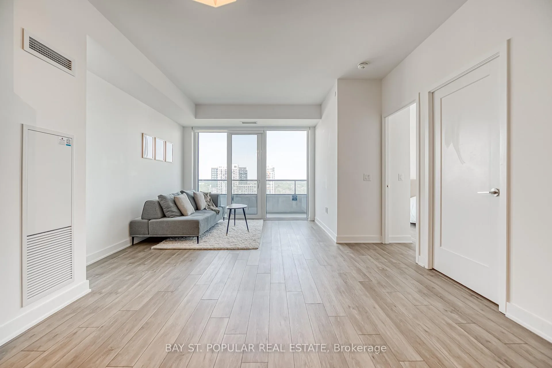 Photo 14 of Unit 1003, 95 Oneida Crescent, Richmond Hill, Langstaff — HOMEH