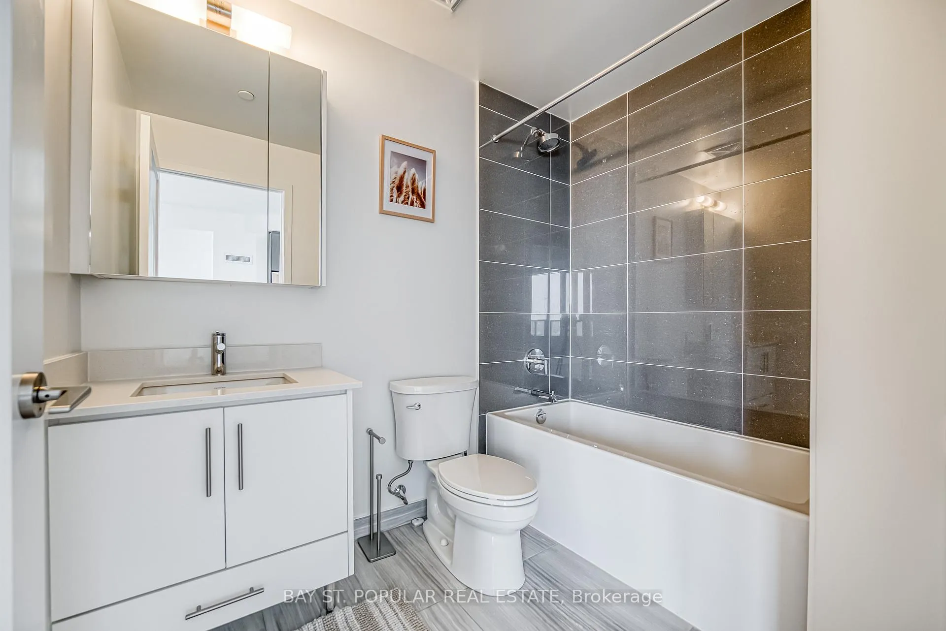 Photo 24 of Unit 1003, 95 Oneida Crescent, Richmond Hill, Langstaff — HOMEH