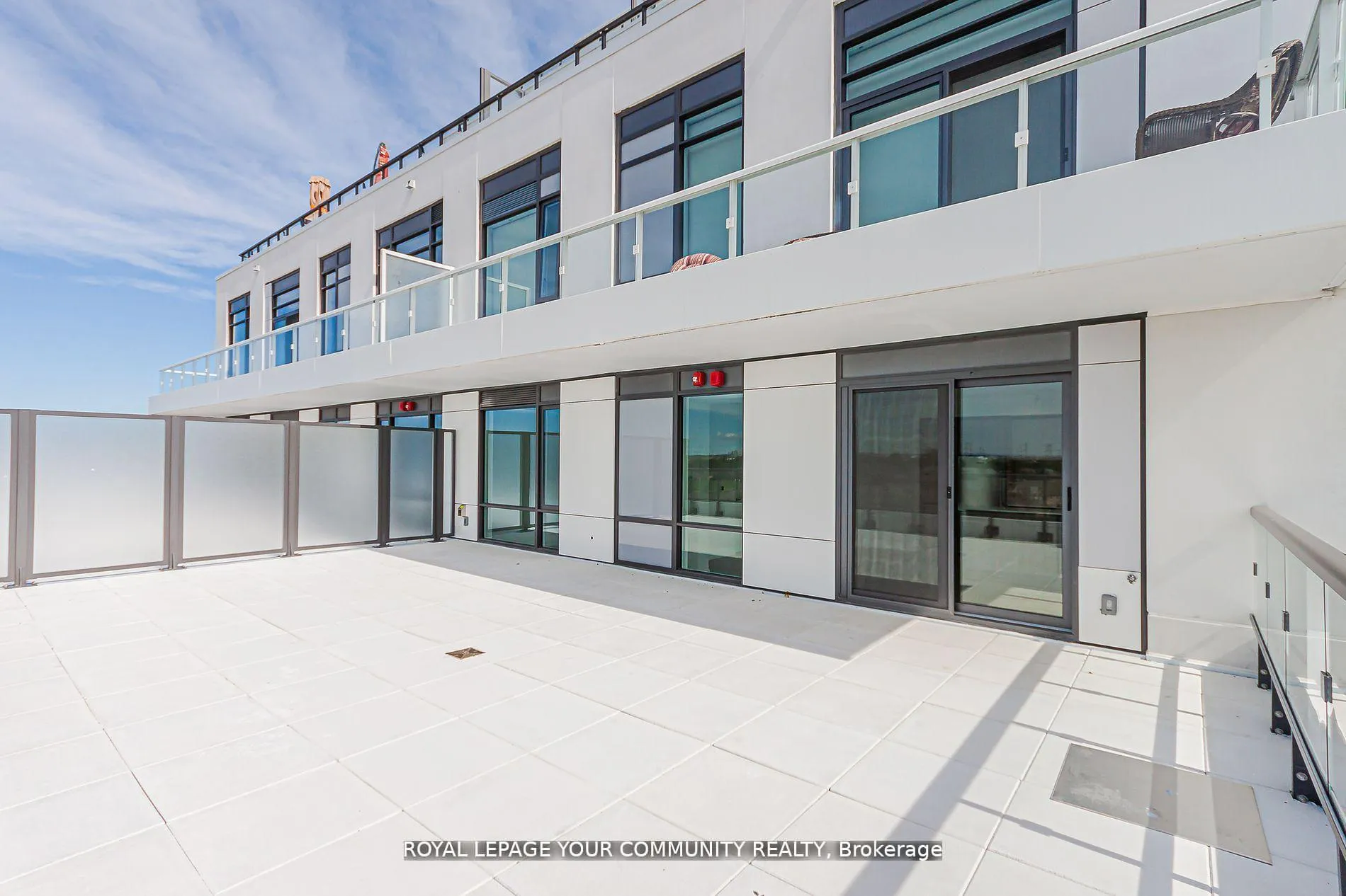 Photo 5 of Unit C711, 8 Beverley Glen Boulevard, Vaughan, Beverley Glen — HOMEH