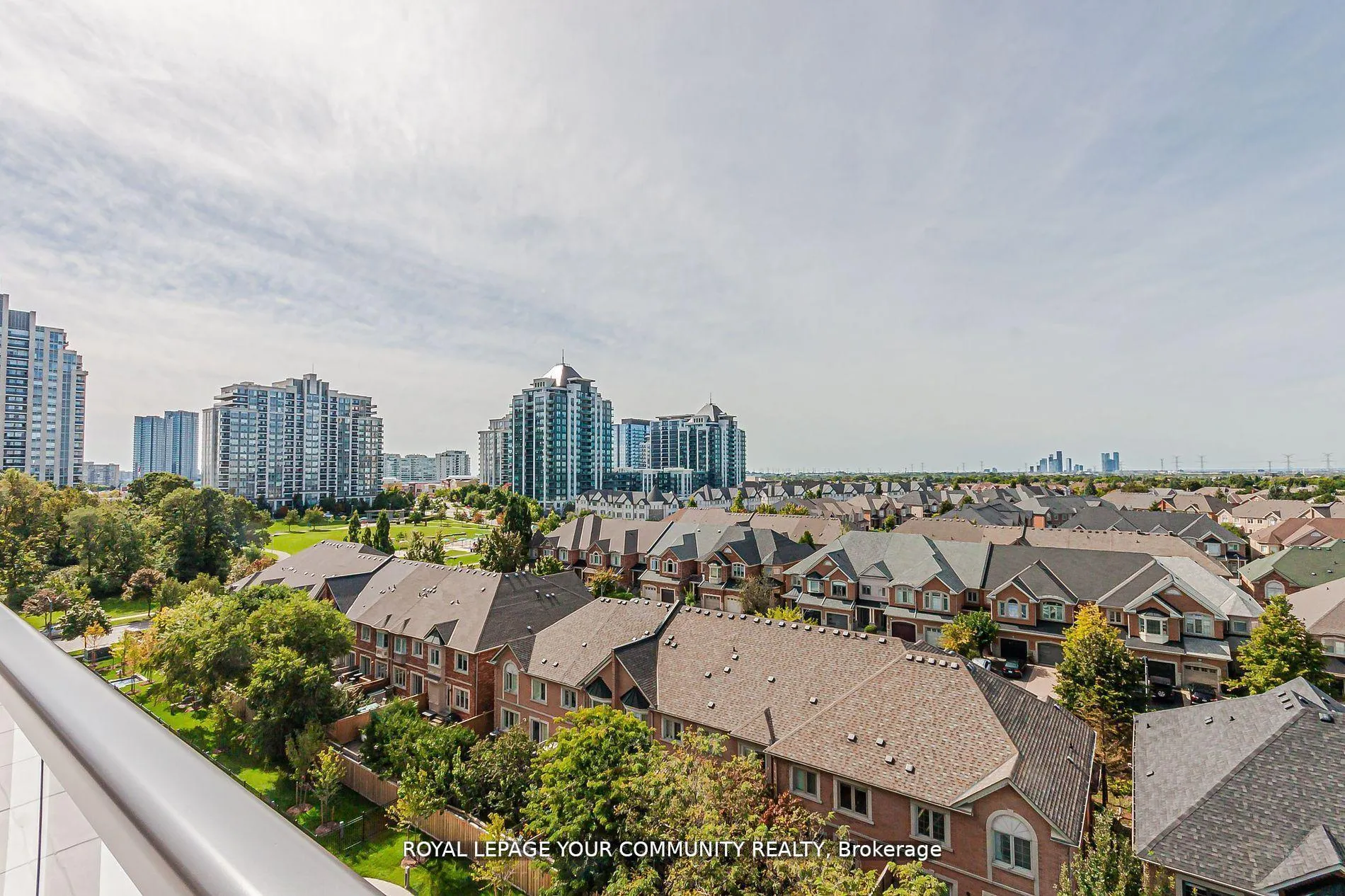 Photo 9 of Unit C711, 8 Beverley Glen Boulevard, Vaughan, Beverley Glen — HOMEH