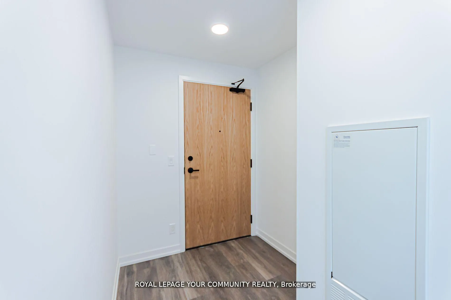 Photo 13 of Unit C711, 8 Beverley Glen Boulevard, Vaughan, Beverley Glen — HOMEH