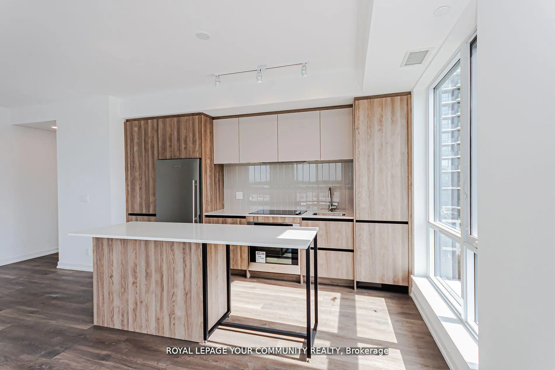 Photo 21 of Unit C711, 8 Beverley Glen Boulevard, Vaughan, Beverley Glen — HOMEH