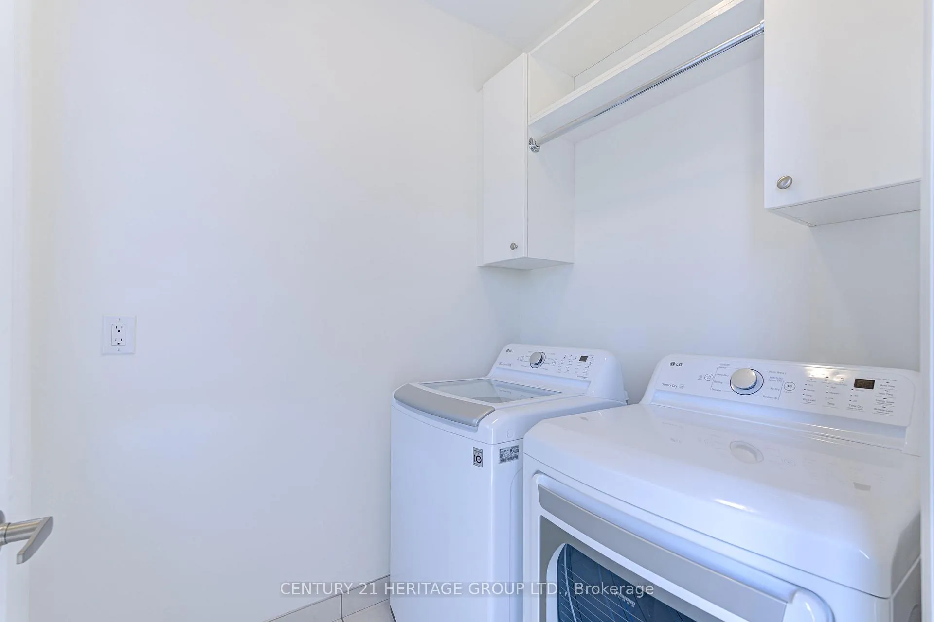 Photo 13 of 63 Totten Trail, New Tecumseth, Tottenham — HOMEH