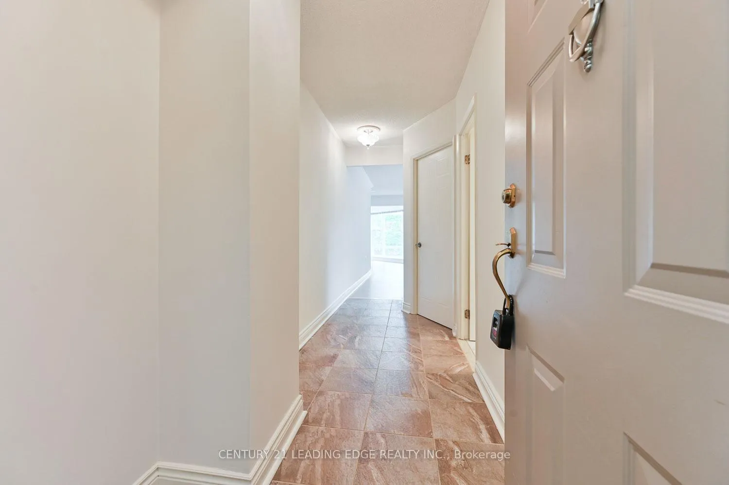 Photo 1 of Unit 201, 100 Anna Russell Way, Markham, Unionville — HOMEH