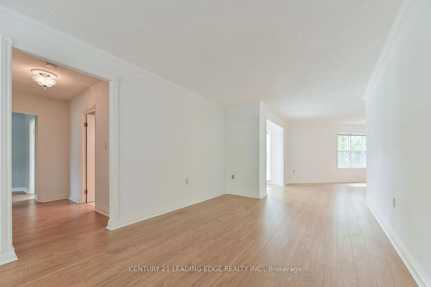 Photo 15 of Unit 201, 100 Anna Russell Way, Markham, Unionville — HOMEH