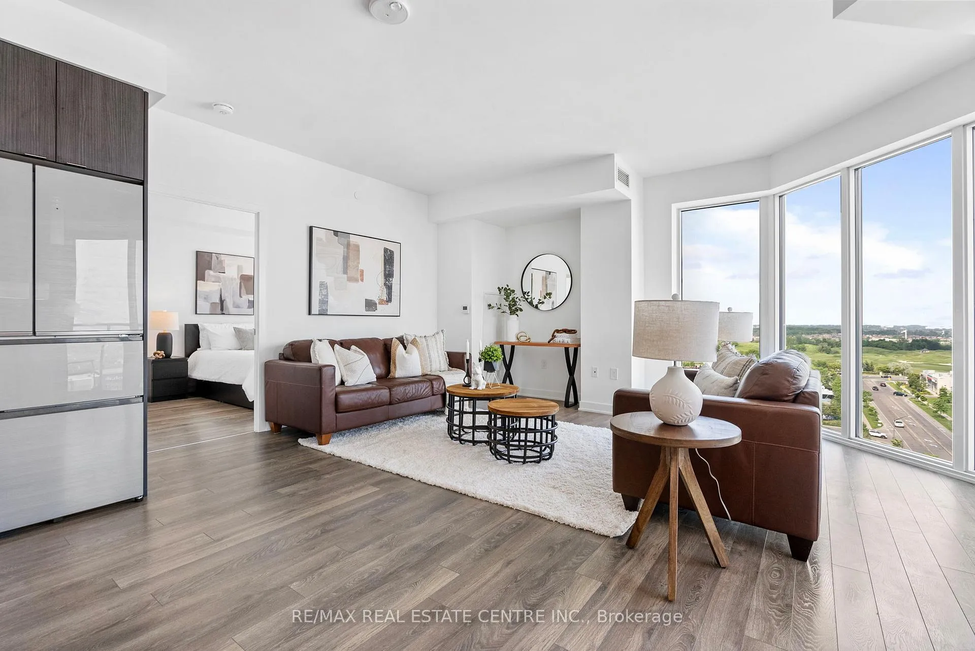 Photo 14 of Unit 1005, 100 Eagle Rock Way, Vaughan, Maple — HOMEH
