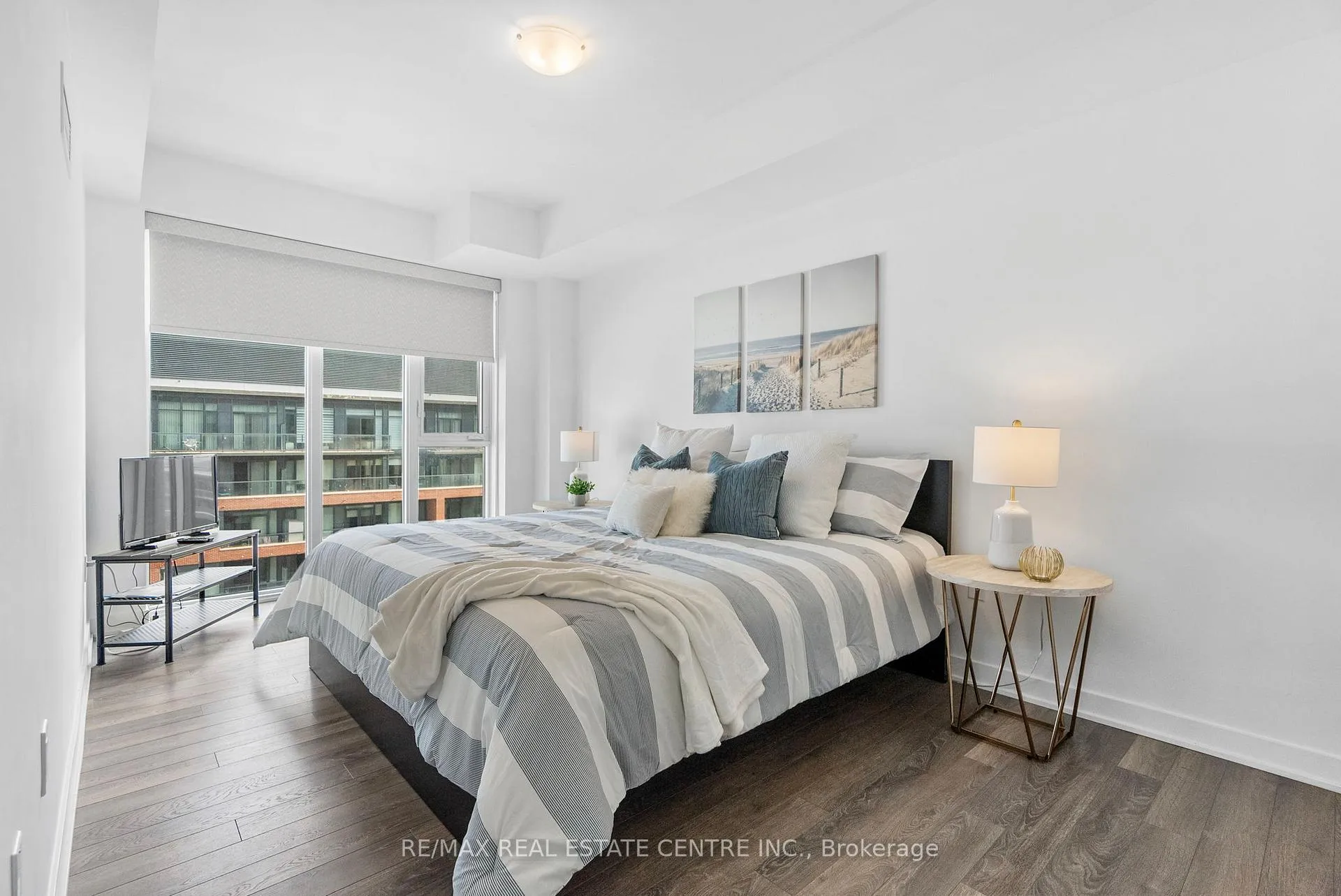 Photo 17 of Unit 1005, 100 Eagle Rock Way, Vaughan, Maple — HOMEH