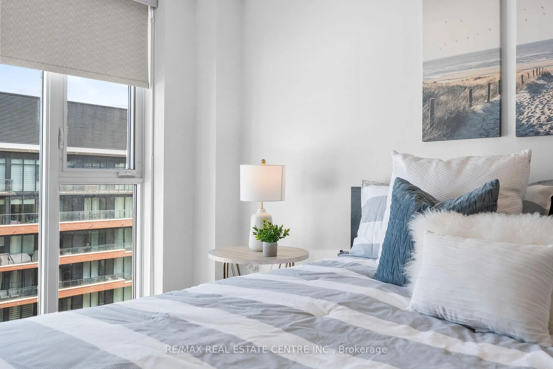 Photo 18 of Unit 1005, 100 Eagle Rock Way, Vaughan, Maple — HOMEH