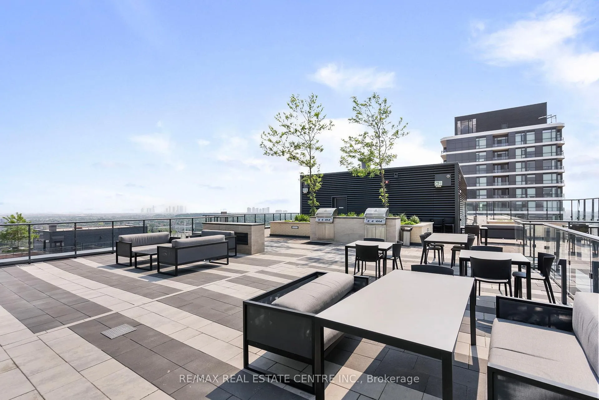Photo 39 of Unit 1005, 100 Eagle Rock Way, Vaughan, Maple — HOMEH