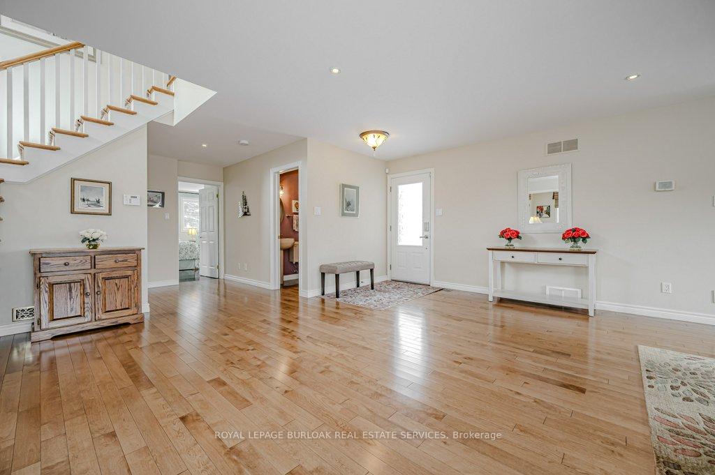 Photo 9 of 1778 Old Waterdown Road, Burlington, Grindstone — HOMEH